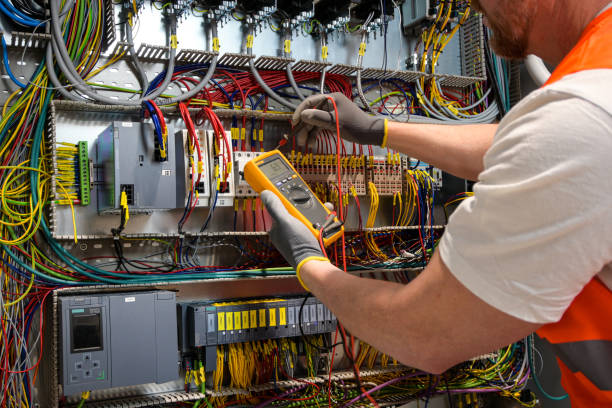 Best Emergency Electrical Repair  in Hempstead, TX
